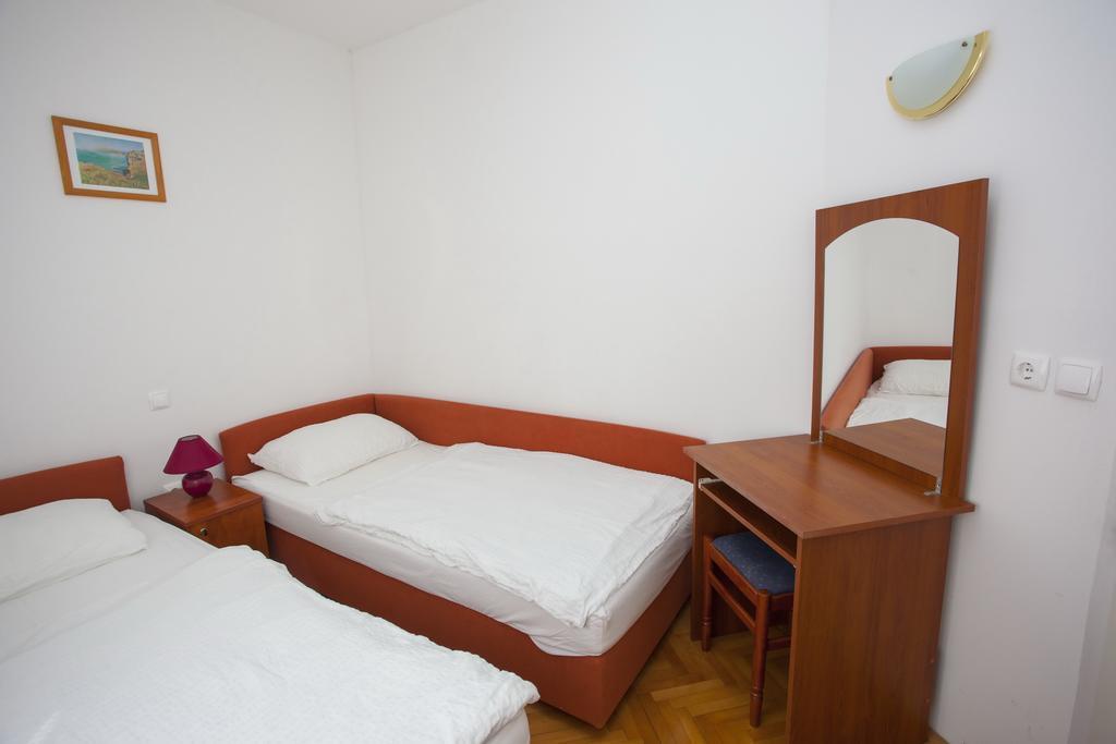 Apartment Ankora *