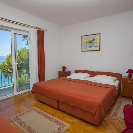 Apartments Ankora Tucepi Exterior photo
